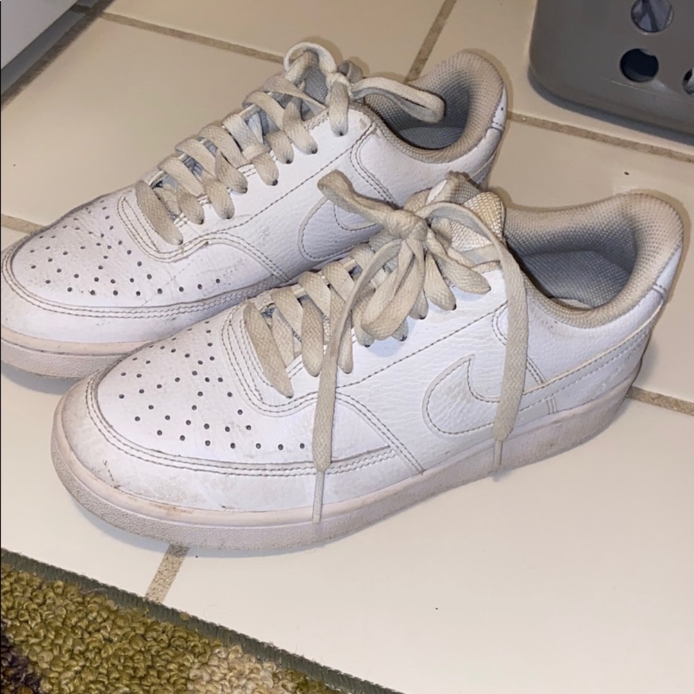 Nike Court Visions